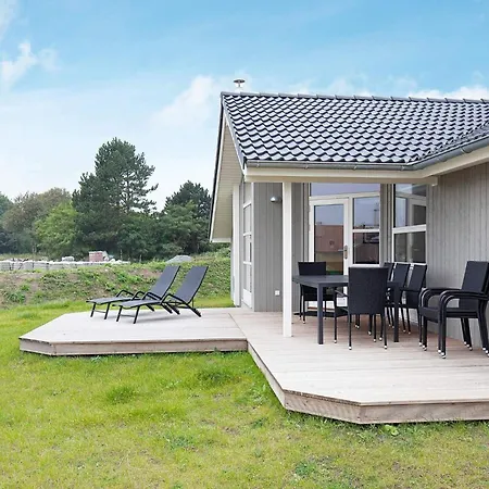 Σπίτι διακοπών 8 Person In